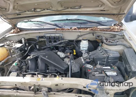 2005 Mercury Mariner Luxury/Premier z USA, uszkodzony, nr VIN 4M2YU56175DJ14964